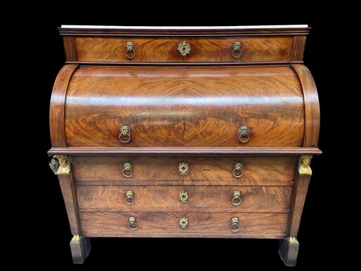 Beautiful Empire desk made by cabinetmaker Jean-Joseph Chapuis ( 1765-1864 ) in good condition. The legs could use a small restoration. The desk has a white marble top and 2 extensions of 45 cm left and right. Dimensions of the desk: Height : 132 cm Width