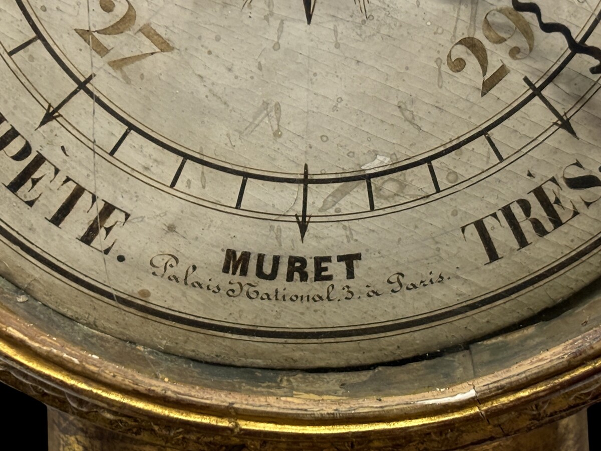 Large Barometer Muret à Paris in gilded wood 18th century Louis Seize decorative barometer in good condition ( cracked glass ) Dimensions : Height : 107 cm Diameter : 25,5 cm Paris, 18th century