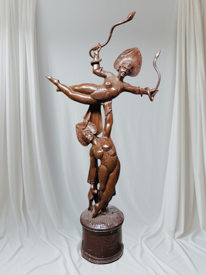 Large decorative wooden sculpture ‘pair of dancers’ early 20th century Special Art Nouveau style wooden sculpture, finely detailed, depicting 2 ladies dancing with 2 snakes standing on a large round wooden base.