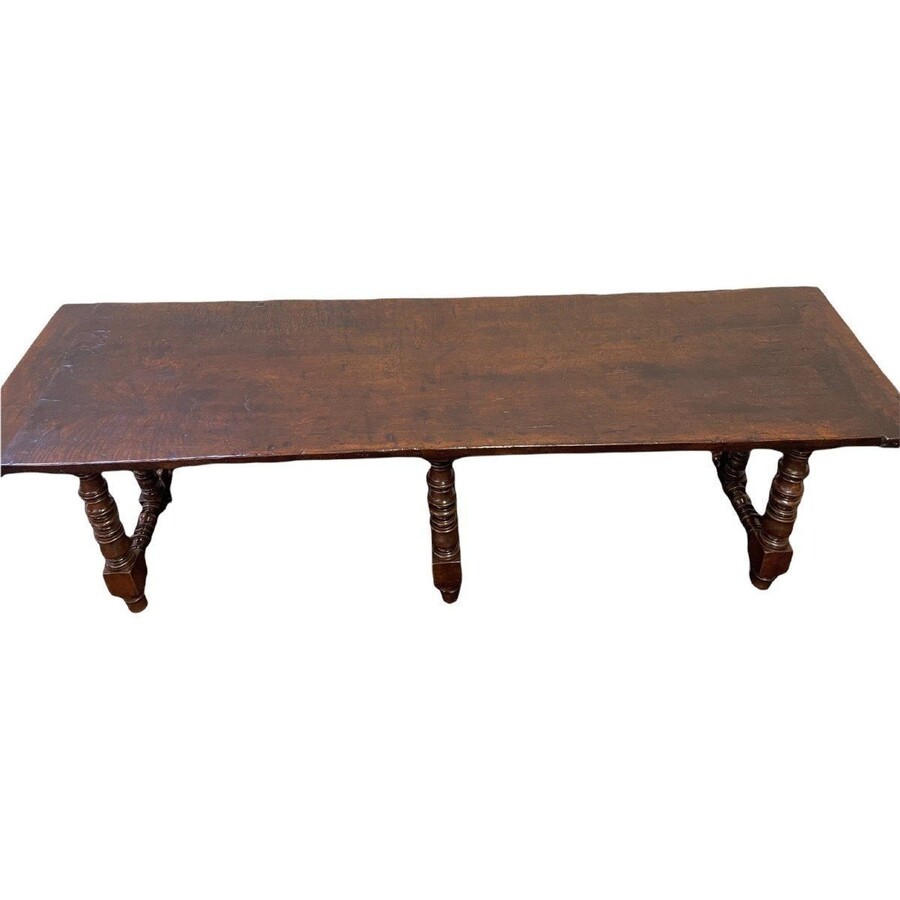 Large Spanish 6-legged walnut table 17th century Nice solid table with 6 legs, 2 connecting irons and a thick walnut top with a beautiful patina. Dimensions : Width : 266 cm Height : 76 cm Depth : 73 cm Thickness top : 4 cm Exceptional Spanish table