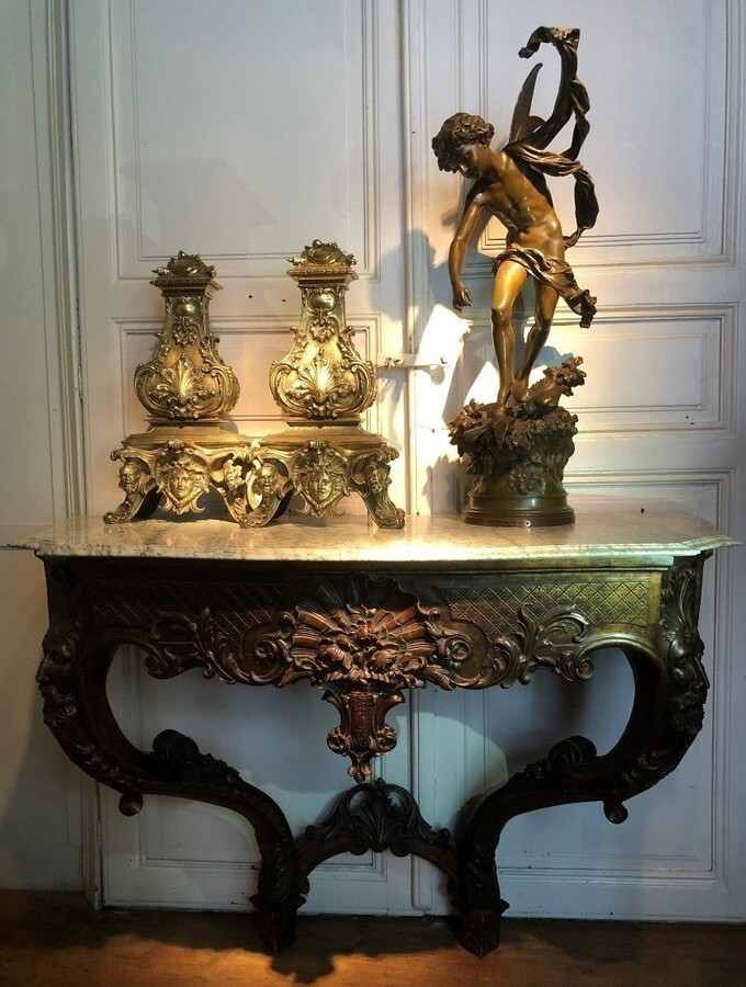 Pair Of Bronze Castle Chenets Early 19th Century. Very High Quality Bronze With Beautiful Decorations. Chenets Are Signed Seghers Castelle 783 Iron Supports Missing Height : 52 Cm