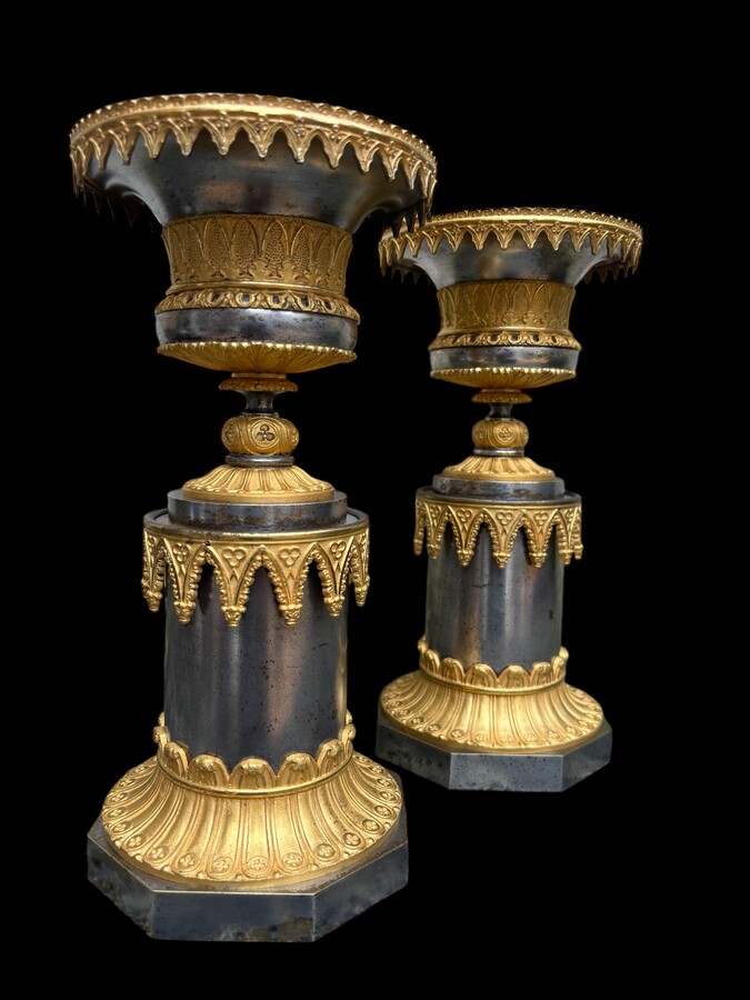 Pair of large cathedral style cassolettes in gilded bronze with mercury and silverplated patina from the Charles X period, early 19th century. Octagonal base which gives them a lot of character, a wide neck for opulence. 