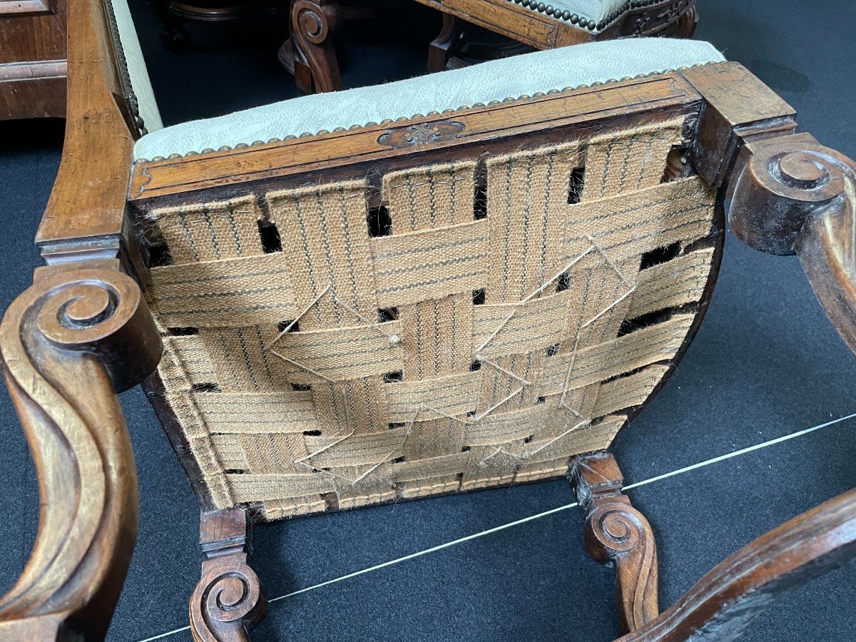 Set of 10 chairs style Régence in walnut 1900 Beautiful set of 8 chairs + 2 armchairs in walnut with fabric upholstery. Height : 107 ( 8x ) / 114 ( 2x ) Width : 52 / 62 cm Depth : 50 / 55 cm The set in good condition and from around 1900-1920