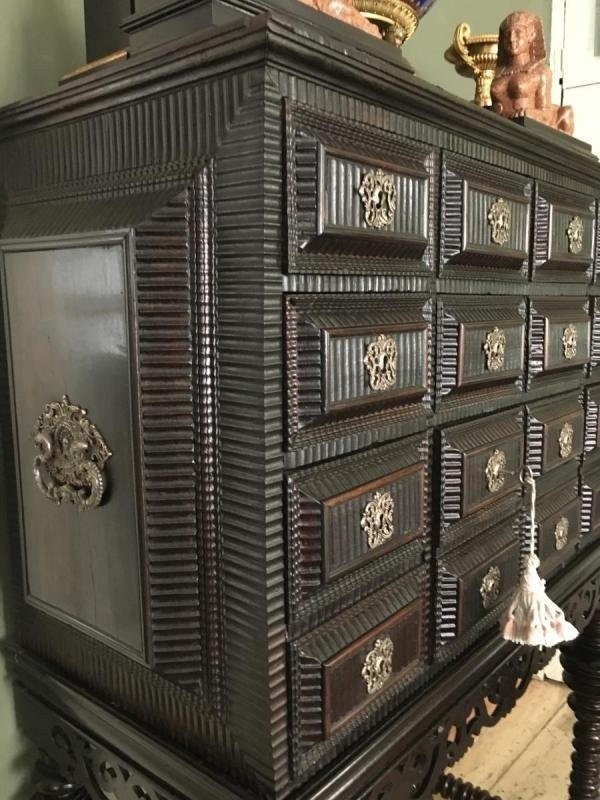 Speciale Portuguese cabinet ,18th Century.Walnut / ebony. Furniture consists of 2 parts with 10 drawers. Width: 1.16 Height: 1.57 Depth: 0.54