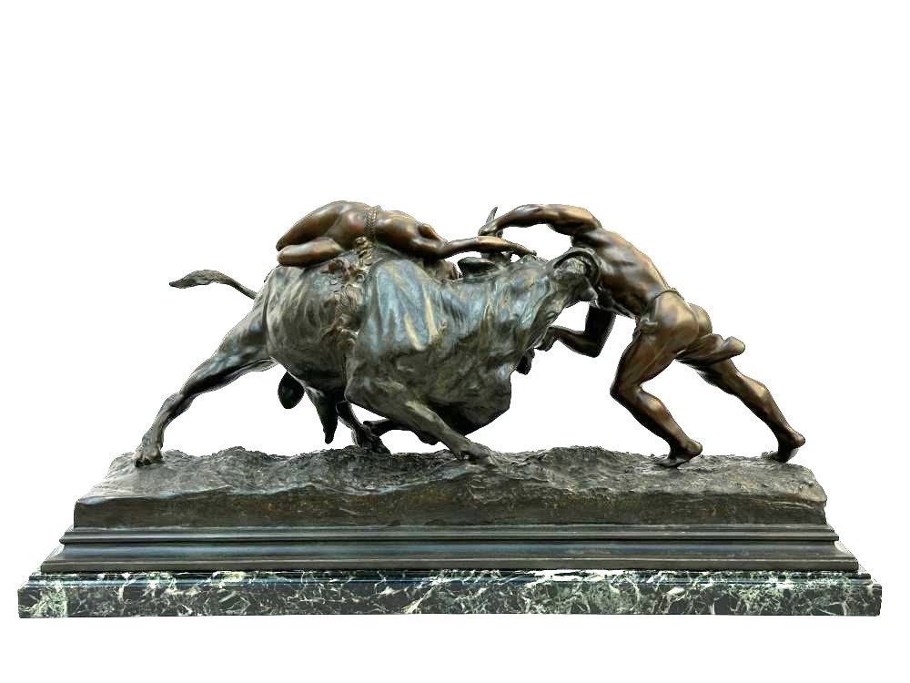 Very large bronze sculpture ‘ the abduction of Europa ’ ( 85 cm ). Special bronze sculpture of good quality with an eye for detail. Sculpture is signed by Antonio Amorgasti ( 1880-1942 ) and dated 1919 and stands on a marble base. 